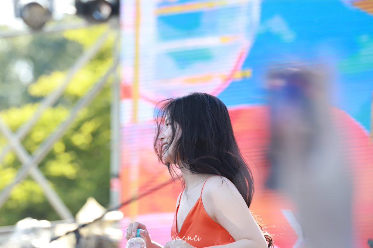 susuci_'s tweet photo. 하이 🥹🥹
#이하이 #LEEHI #톤앤뮤직페스티벌 #tone_music_festival https://t.co/pzPzsMmBnE