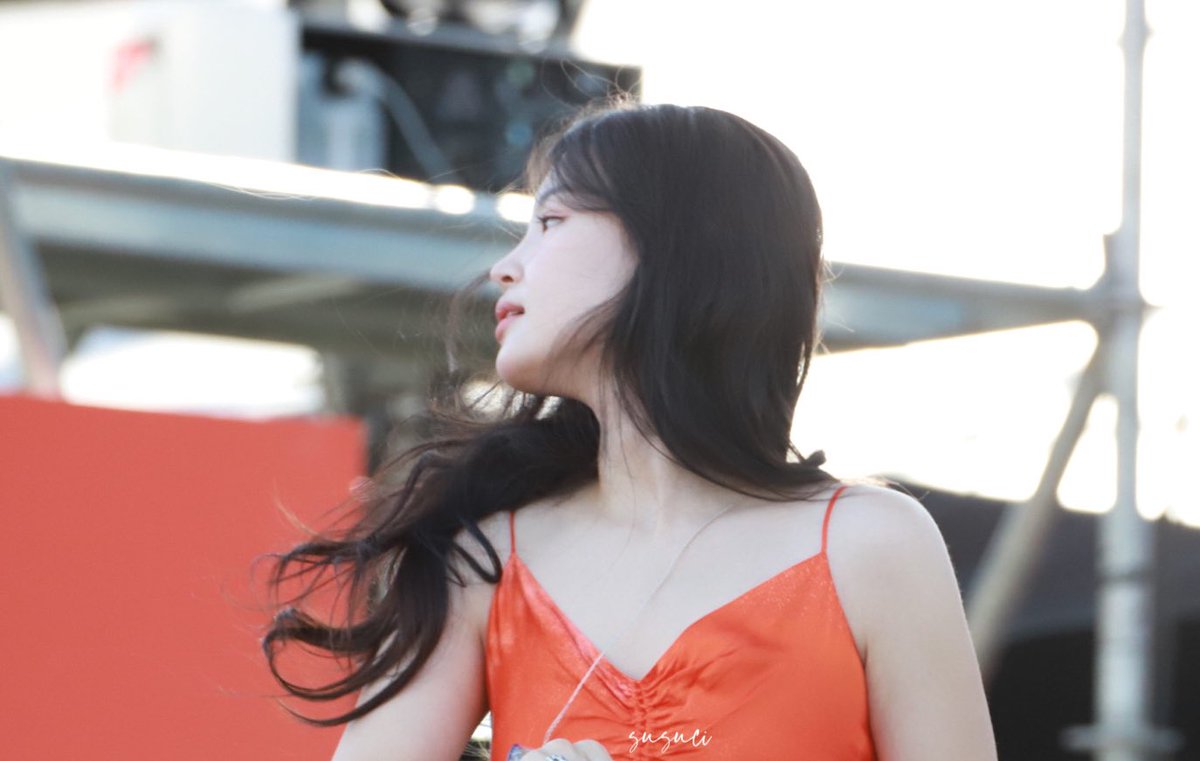 susuci_'s tweet photo. 하이 🥹🥹
#이하이 #LEEHI #톤앤뮤직페스티벌 #tone_music_festival https://t.co/pzPzsMmBnE