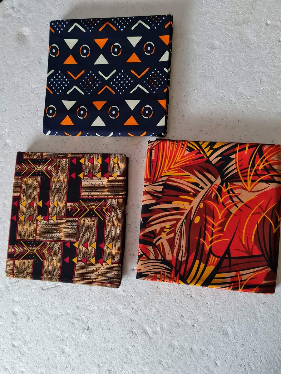 kitengefabrique's tweet photo. New dose of style for beautiful #Kitenge prints, 5.5Mtrs Kshs.2,500, Good quality, No fading,100% cotton. Whatsapp +256736986857 #MasculinitySaturday #nairobi #weekendvibes #magicalkenya #kilifair2023 #June2023 https://t.co/gVOet43GAw