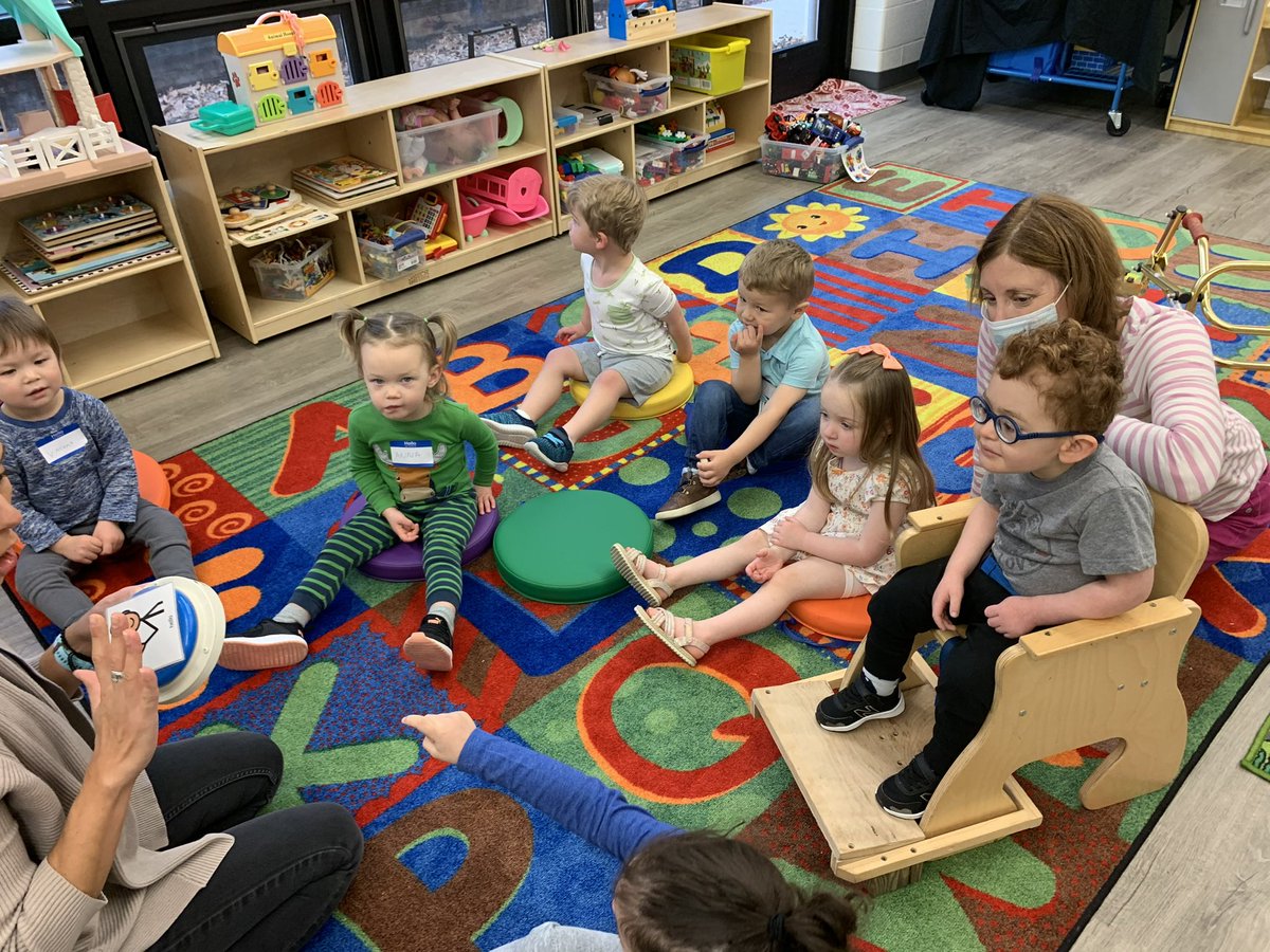 Look at this inclusive group engaging in circle time promoting ISTE standards for students. These early learners are using voice output device technology to become creative communicators, empowered learners, and knowledge constructors. #FCPSvanguard