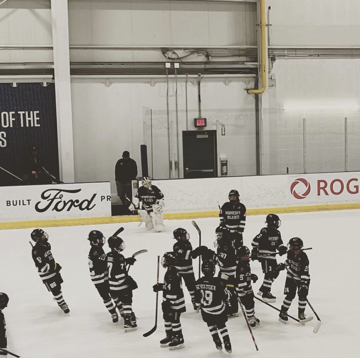 2012MNBLADES's tweet image. Early morning...EARLY WIN 
#LETSGOBOYS #YOUHAVETOWORK #MNBLADES #THE12S