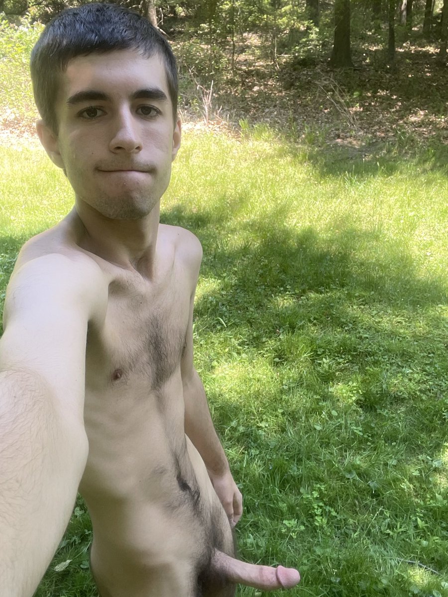 Lloyd Grey tweet media