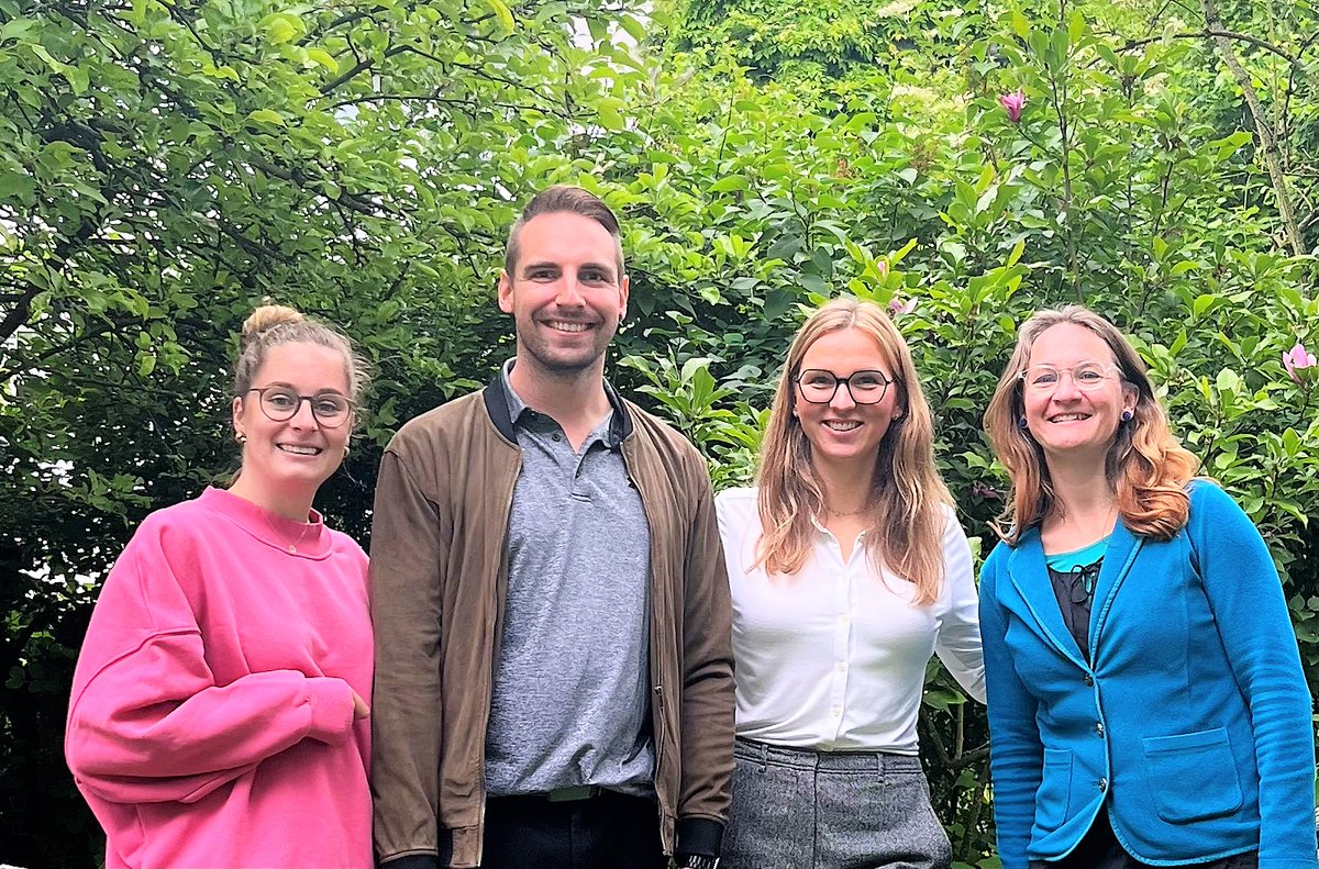 Zu Besuch bei <a href="/D_Reifegerste/">Doreen Reifegerste</a> an <a href="/unibielefeld/">Bielefeld University</a> gewesen und ihr neues Projekt &amp; Team kennengelernt. Waren zwei sehr erkenntnisreiche Tage mit spannendem Austausch zur Proxysuche Angehöriger zu Gesundheitsthemen #healthcommunication