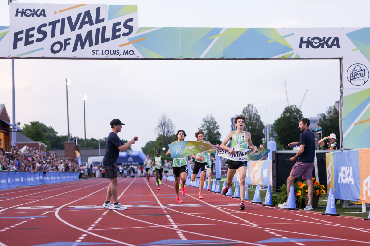 Interview with Ethan Hogan after his win Thursday at <a href="/FestivalofMiles/">HOKA Festival of Miles</a> - Photos by Lily Dozier
festival-of-miles.runnerspace.com/eprofile.php?e…