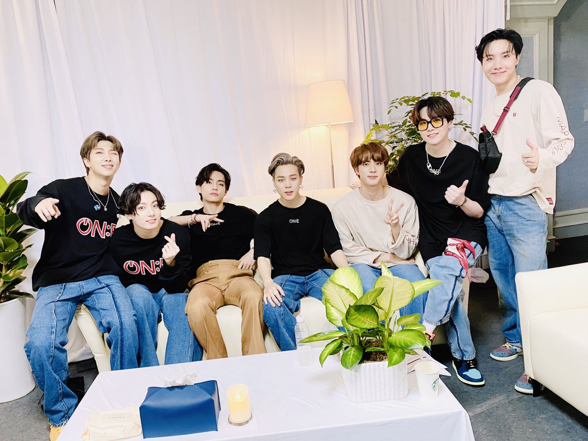 Dodzz97's tweet photo. Them later 💜💜 https://t.co/m4GGJZZkJQ