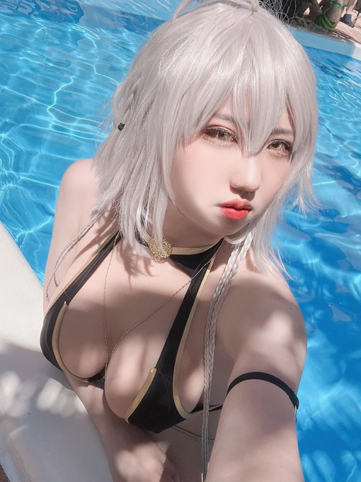 Twitterのコスプレ画像17