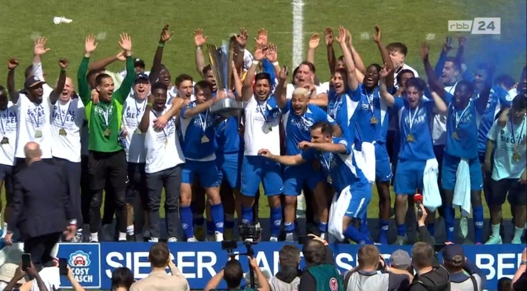 Gratulation an Makkabi Berlin zum Landespokalsieg 🏆 und damit zur Qualifikation für den DFB-Pokal! #MakkabiBerlin #Landespokal <a href="/rbb24/">rbb|24</a>