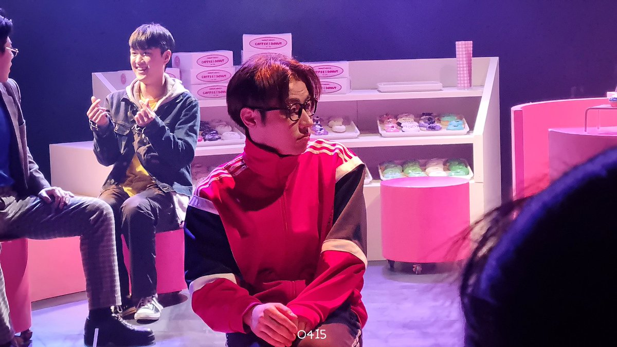 wannbo4l5's tweet image. 극단소년 연극 &amp;lt;도넛&amp;gt; 6/3  19:00

[커튼콜]

#블락비 #유권 #blockb #ukwon