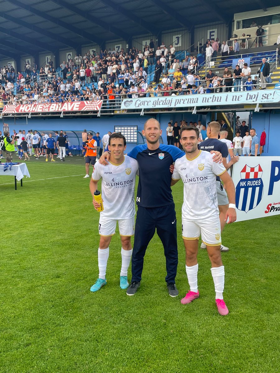 Gran campaña de HNK Vukovar 1991! La primera división 🇭🇷 está cada vez más cerca! #futbol #argentina #Croatia