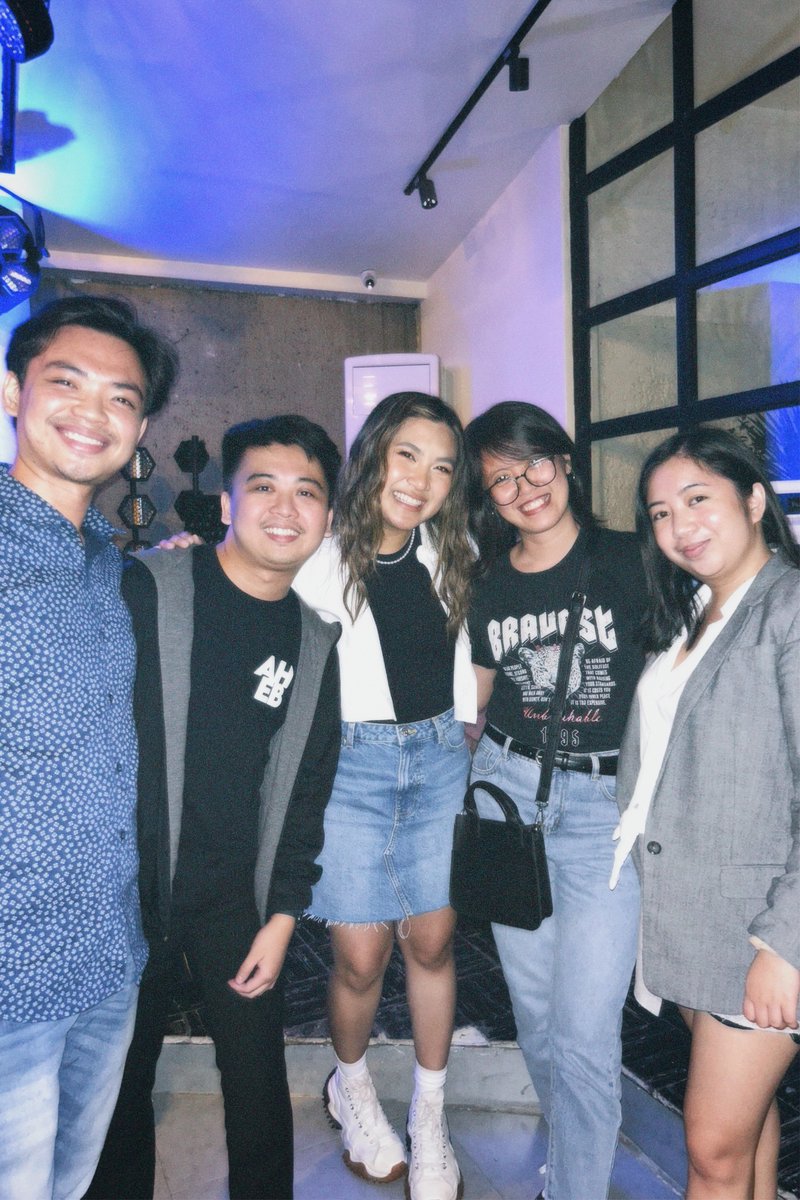 erisvergara's tweet photo. Great music + great company ✨ https://t.co/EMS83fYYNF