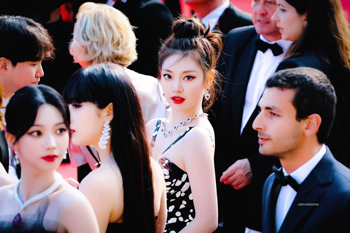 cerise1023's tweet photo. 230524 Cannes

#에스파 #닝닝 #AESPA #NINGNING https://t.co/9baVULpuaL