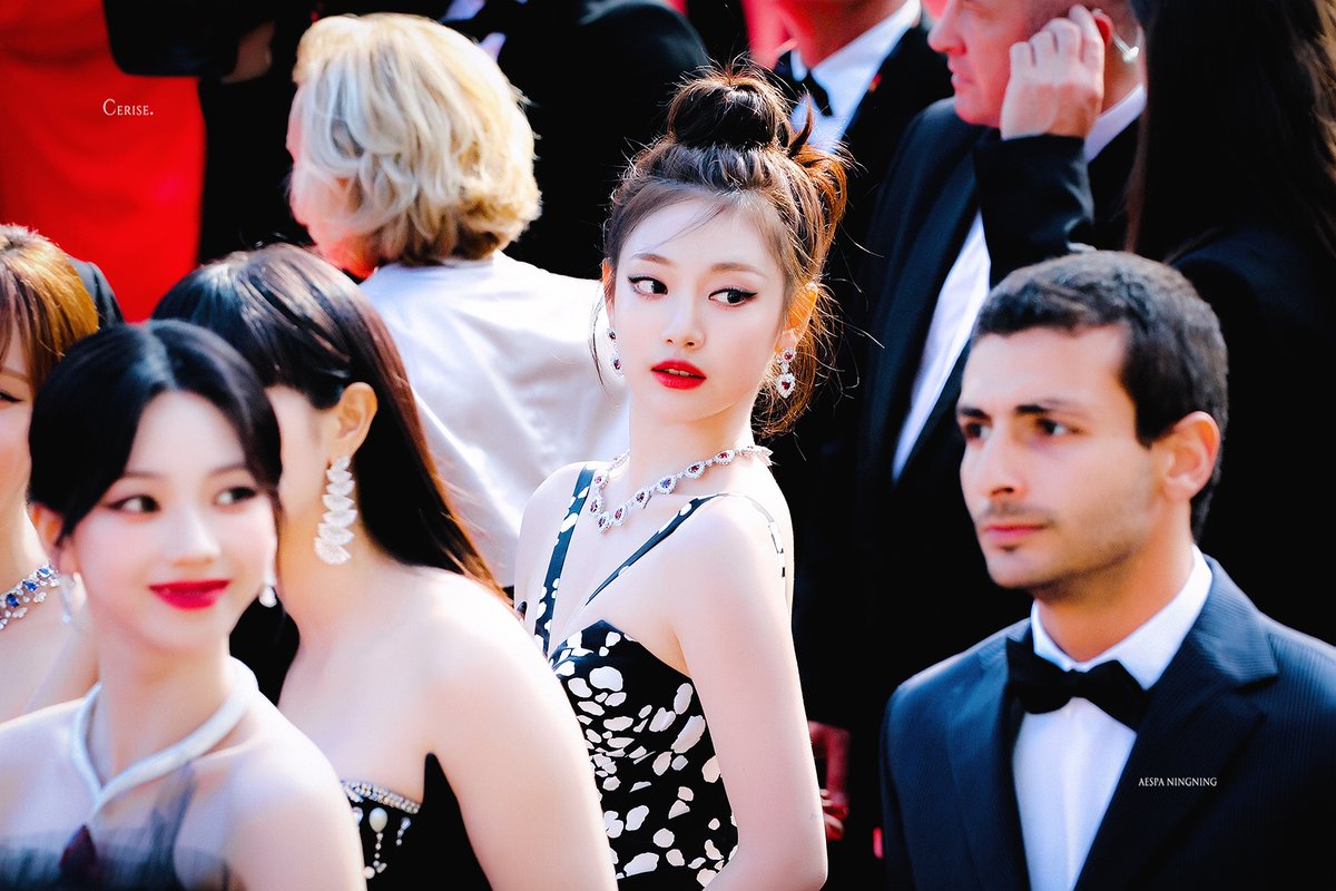 cerise1023's tweet photo. 230524 Cannes

#에스파 #닝닝 #AESPA #NINGNING https://t.co/9baVULpuaL