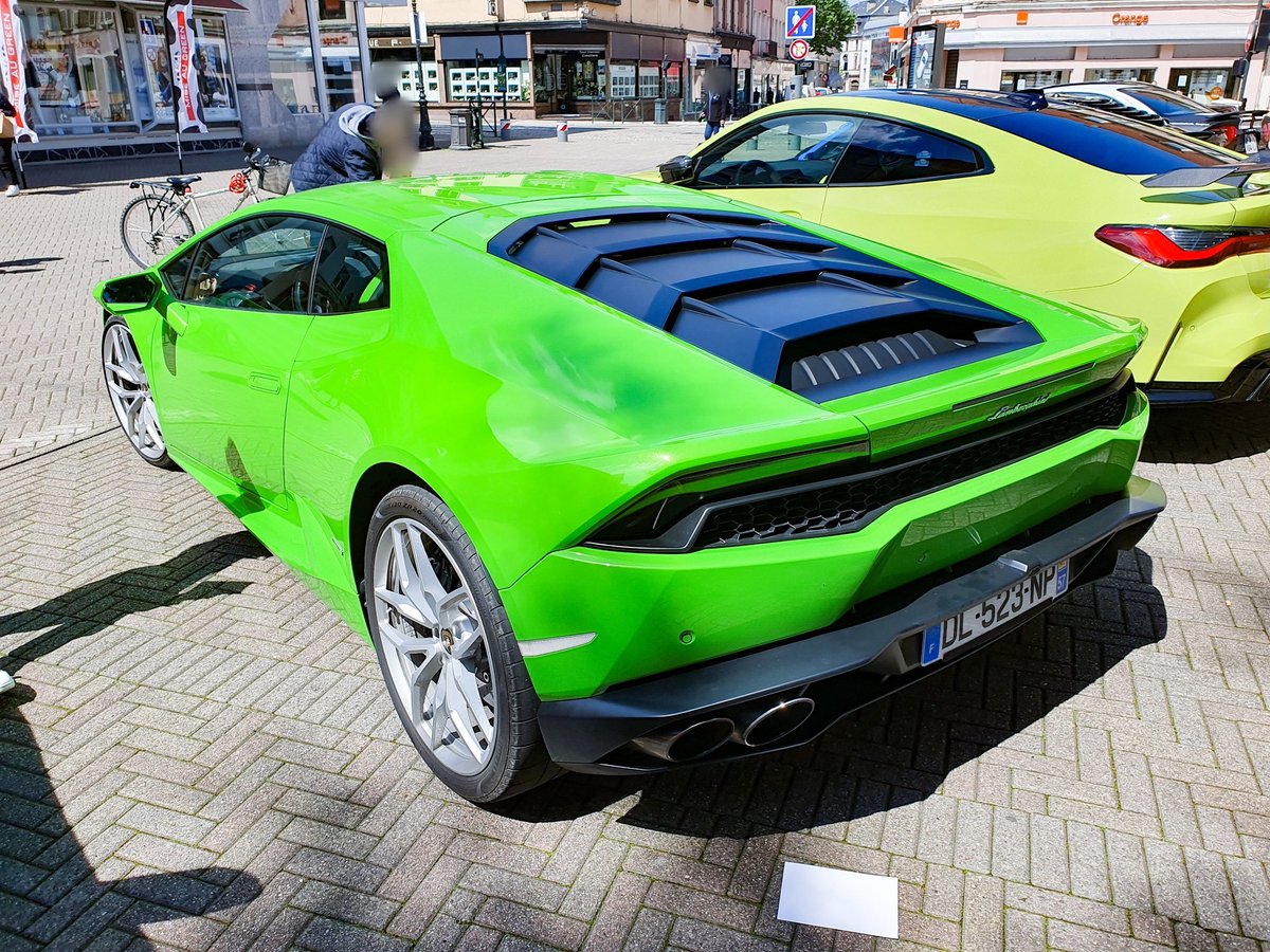 Lamborghini Huracan LP 610-4 2014 🇮🇹

#Lamborghini #LamborghiniHuracan #Sarreguemines #Saargemünd #France