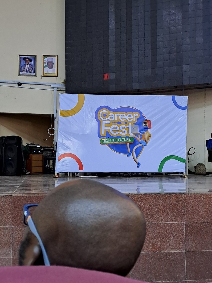 buildwithmoh's tweet photo. Happening today 🚀🚀🚀🎉🎉🎉#gdsc_unilorin #CareerFest 

Join us https://t.co/nNmlwnEMSo