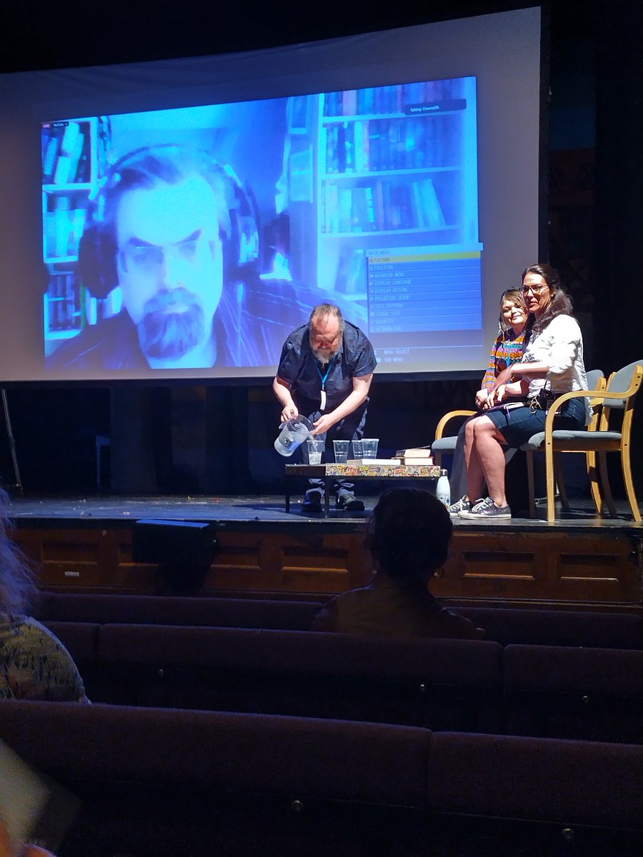 peterjmurray's tweet image. First panel of Saturday morning at @CymeraF in Edinburgh #cymera