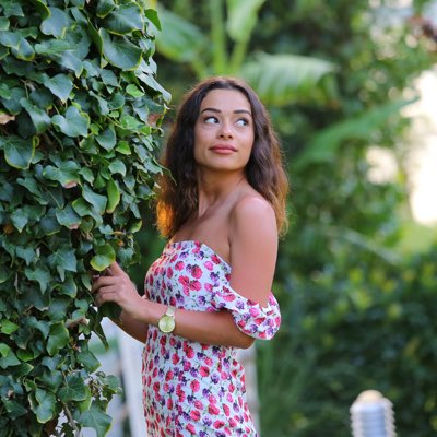 1tugceek's tweet photo. #YeniProfilResmi https://t.co/9vFLpT1qhu