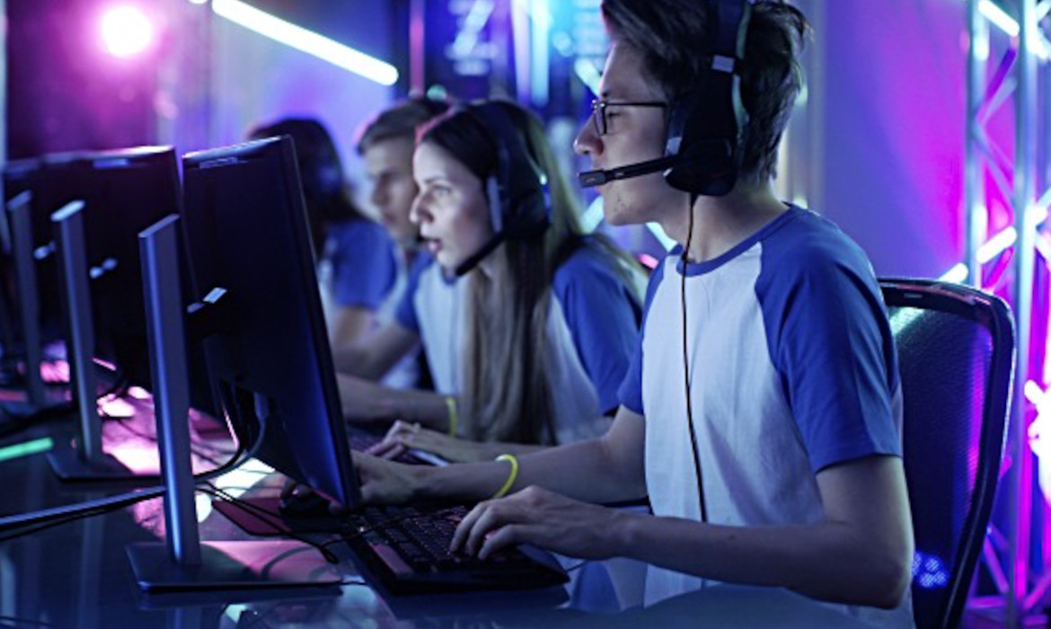 DebatsSports's tweet photo. 🚨 Les synergies inattendues entre l’eSport et les casinos en ligne https://t.co/6rEKayjMvw https://t.co/8sQreNDfQu