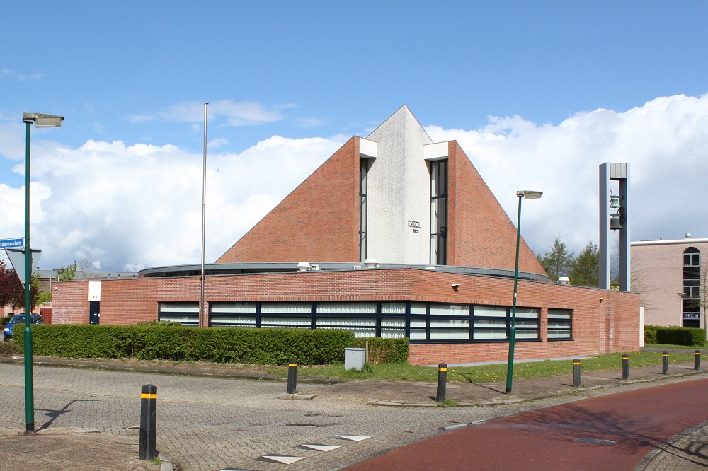 Met Pinksteren heeft de Eskolkerk een inzameling van lang houdbare producten gehouden voor de voedselbank. De opbrengst was maar liefst 20 kratten voedsel. Bedankt!