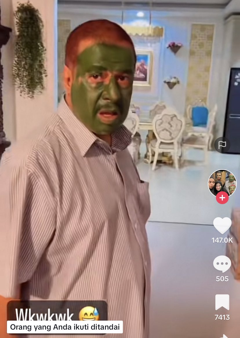 Hidup Lagi Cape Cape Nya Malah Liat Video Di Luar Nurul Pak Muh 😭

a thread