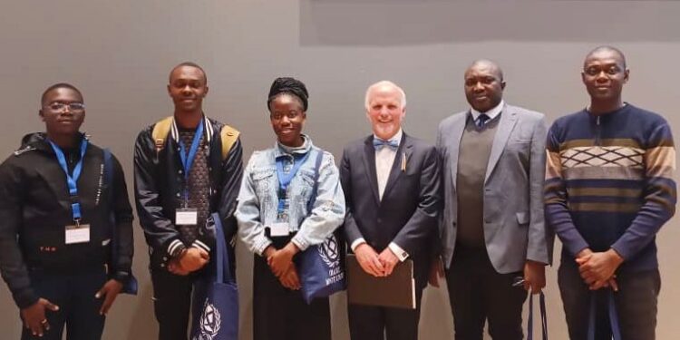 AAUA STUDENTS TO REPRESENT NIGERIA IN HAGUE

Three students of the Faculty of Law of Adekunle Ajasin University, Akungba Akoko, are set to represent Nigeria at the forthcoming International Moot Competition which will hold at the Leiden University, The Hague, in the Netherlands.