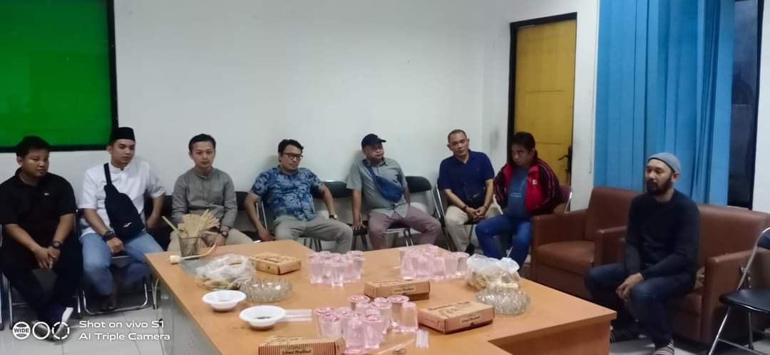 KAHMI Trisakti tweet media