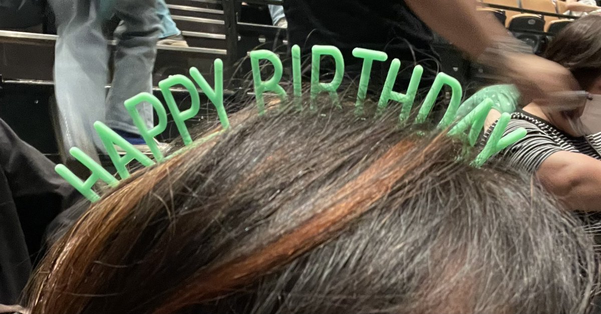2023.06.03] ‘Let’s Party’ FM 

Happy Birthday hair band 😆 every fan given one to wear as we entered the hall.

#KIMHYUNJOONG
#김현중 
#LetsParty