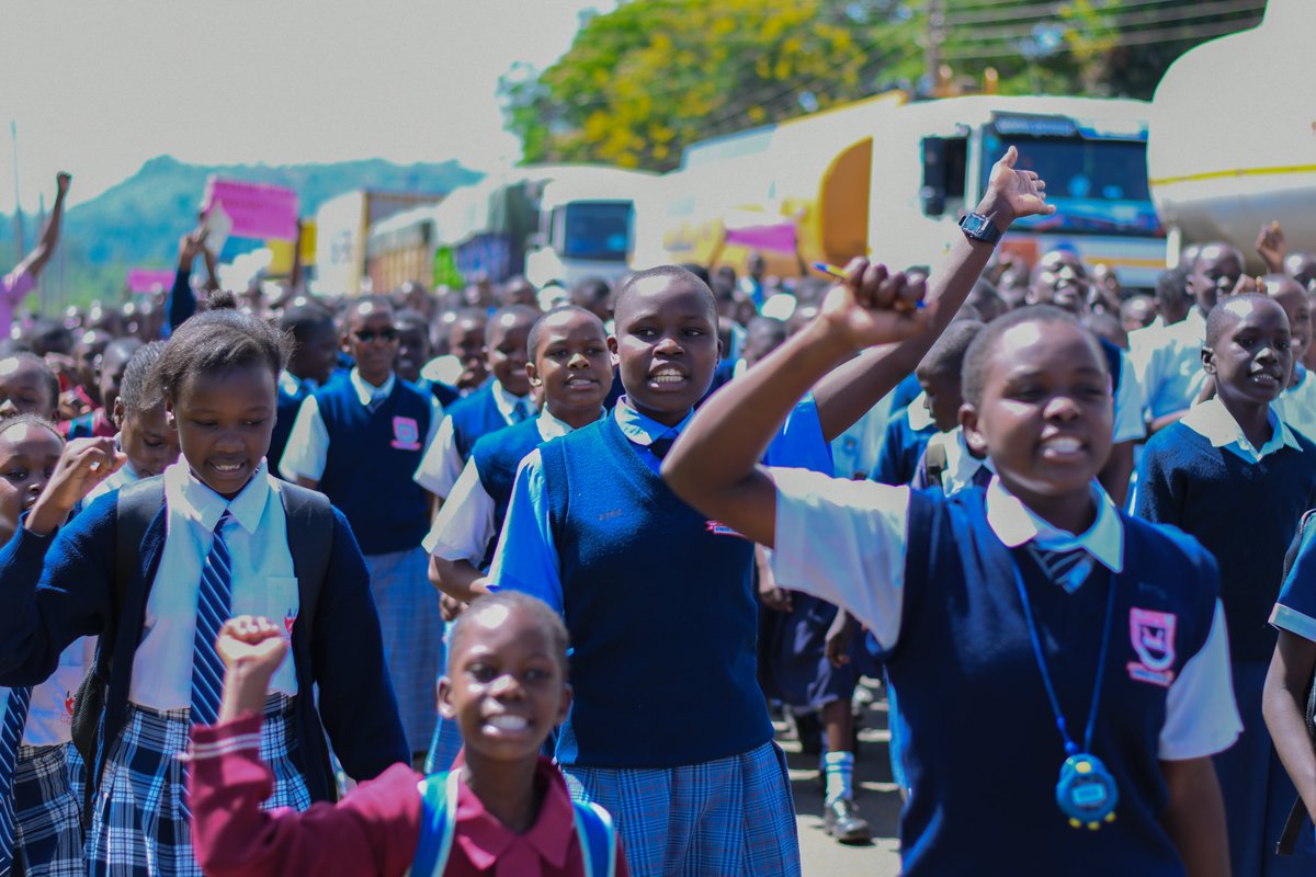 AbukayoM's tweet photo. World #Menstrual Day 2023 in pictures!
We held our celebrations in #Teso which was characterized by panel sessions, #MHMWalk & #MHMPledge.
Adolescent-led Campaign it was!
We distributed dignity kits to 800+ adolescents.
Thank you to all our partners and well-wishers https://t.co/OSbO5ioj8O