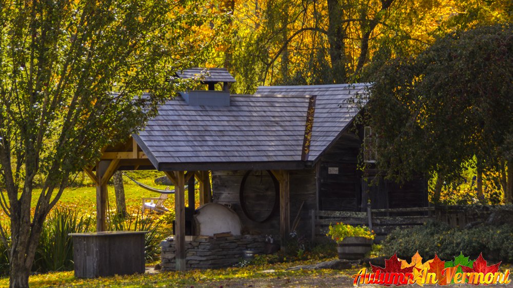 AutumnVermont's tweet photo. Autumn at the Round Barn B&amp;B in Waitsfield Vermont
https://t.co/MM3rIT3cyf
Please Retweet!
#NewEngland has great #Foliage. Visit #Vermont and the #greenmountains during the #Autumn to see #vermontfallfoliage/#VermontFoliage and #newenglandfallfoliage.

#fallfoliage
#VT https://t.co/HjtkTIQPkZ
