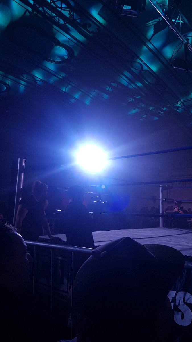 Quivorir tweet media