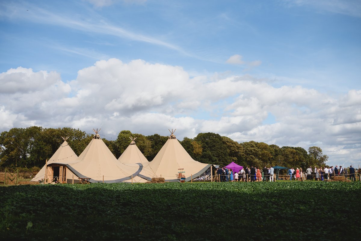 The meadow is looking perfect! Prepare to be enchanted as we get ready to set up the Tipis for the upcoming weddings at Elms Meadow - the perfect rural Northamptonshire wedding venue with stunning backdrops for your special day. Who's ready to capture the rustic wedding vibes?