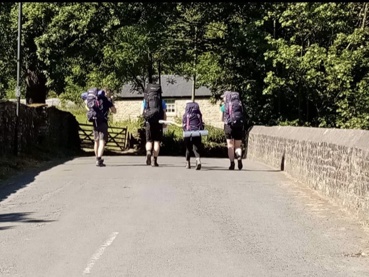 It’s that time of year again #ExpeditionTime and our #Rangers and #Explorers are out doing their practice #Gold @garstanguiding @LancsNW <a href="/Girlguiding_NWE/">Girlguiding North West England</a> <a href="/Girlguiding/">Girlguiding</a>