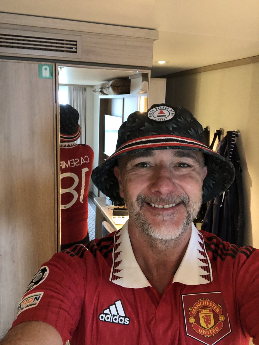 millwal1972's tweet image. #werenevergonnastop#RossoBiancoNero#redarmy