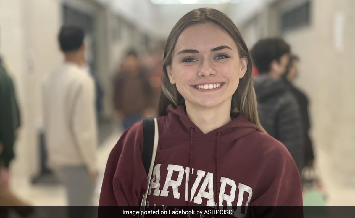 ndtvfeed's tweet photo. US Girl Born In Prison All Set To Attend Harvard University https://t.co/nDYaNobQh3 https://t.co/jW2R7awqi0