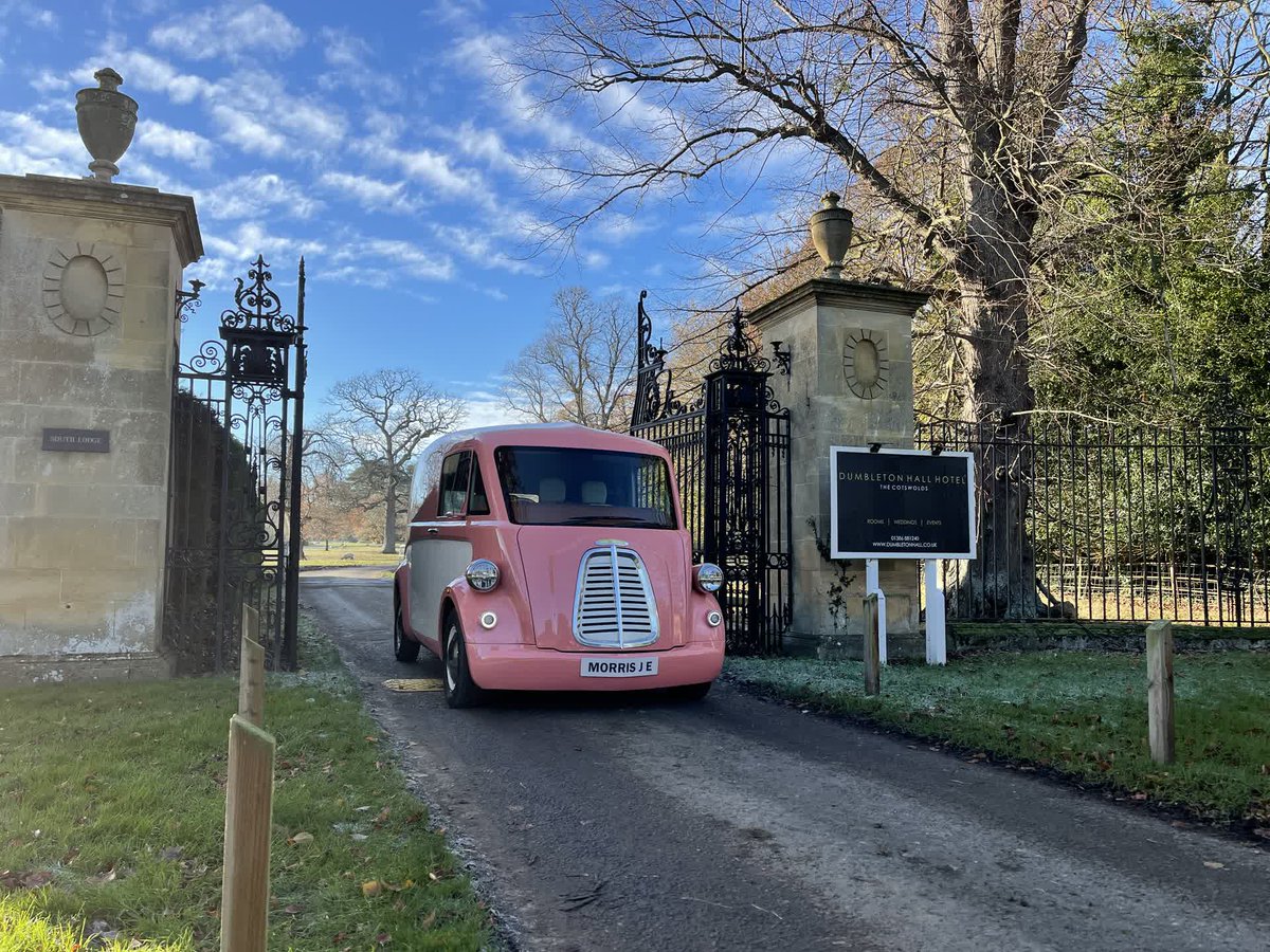 MorrisComm's tweet image. Great hotels on our travels in the iconic Morris JE. Make your business stand out and show your sustainability stance with the class-leading, all electric Morris van.
morris-commercial.com/preorder/
#Morrisje #standout #electricvan #greathotels #ev #style #tempting...