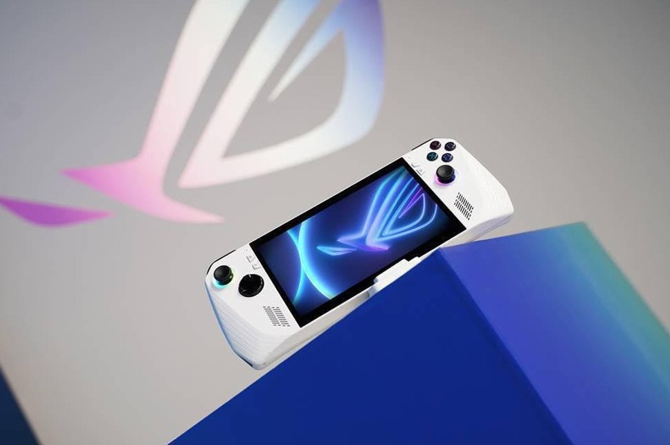 Asus ROG Ally está a ser um sucesso de vendas em Portugal
👉 tugate.ch/jcghnf
...
 #amd #asus #game #gaming #mundo #portugal #steam #windows #xbox #noticias #tech #tugatech