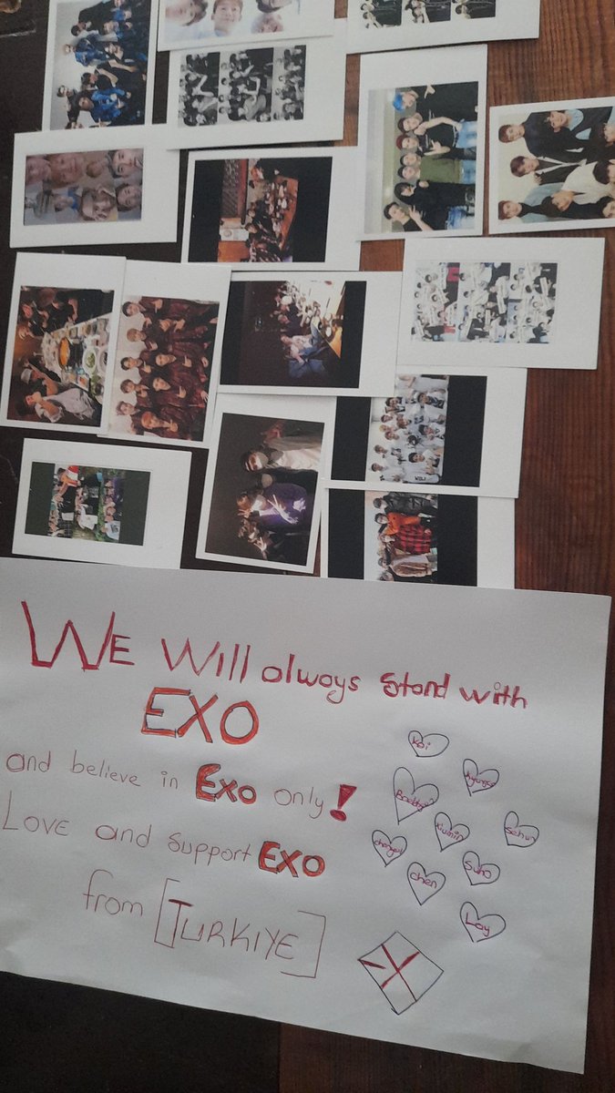 I love my EXO l love my EXO-L 

Lights Up for EXO 
#엑소랑_함께_걸어가는_엑소엘
#첸백시_응원합니다
#엑소 @weareoneEXO @B_hundred_Hyun @layzhang