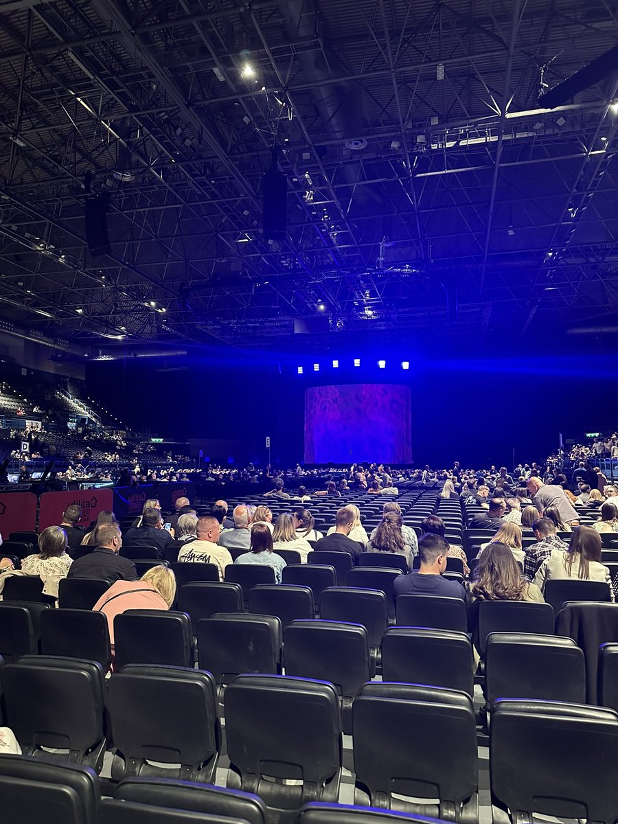 #PeterKay last night. Just as good 12 years after I last saw him. If you have tickets, you’re in for a treat.