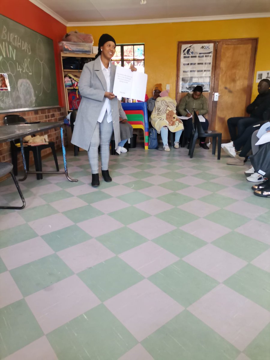 SowetoFor's tweet image. Our ECD Practitioner Pinki Mdunge from Happy Day Care in Jabulani Soweto, buzz with excitement as she conducts her parent engagement meeting on #playfulparenting #caregiverlearningthroughplay #ECD @LEGOfoundation  @NtataiseSA