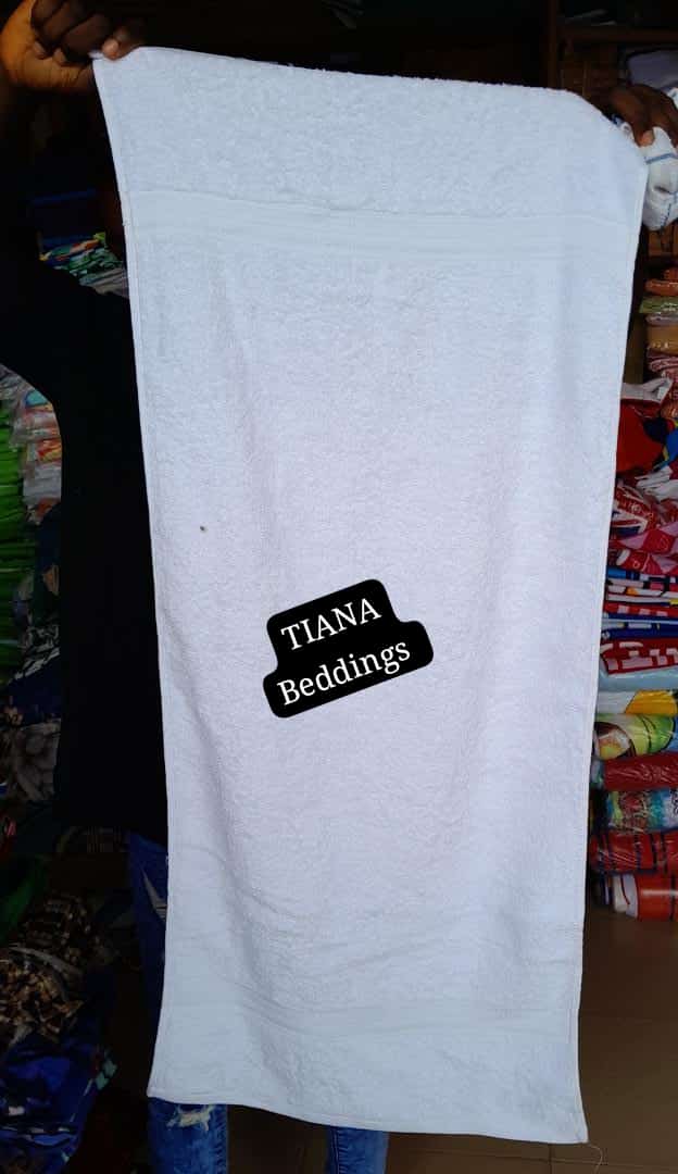 Thick Quality towel 
Size: small
Price: 3,000
wa.me/message/DJWGK4…

Ibadan