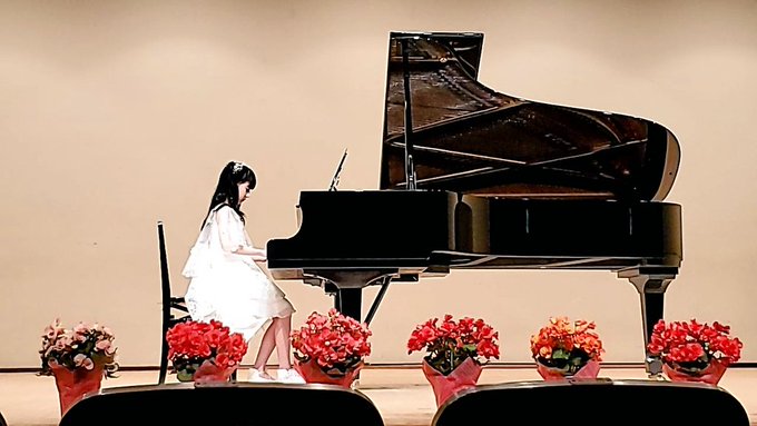 中井ゆゆのTwitter画像38