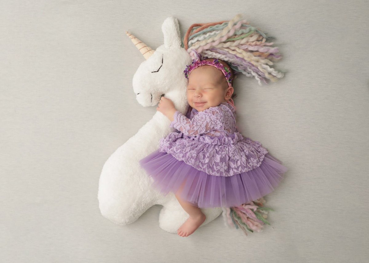 farkettim ki detaylar dikkat çekiyor,can kaybı çok sıradanlaş tı.”ASUDE’mi (6aylık) beziyle defnetmek zorunda kaldım“ yazdığımda ,yüzlerce mesaj geldi.empati yapmak için bu detaylara gerek var mı? Ezgi aptde 36kişiyi kaybettik en önemli detay; kesilen kolon,kiriş,perde #Cumartesi