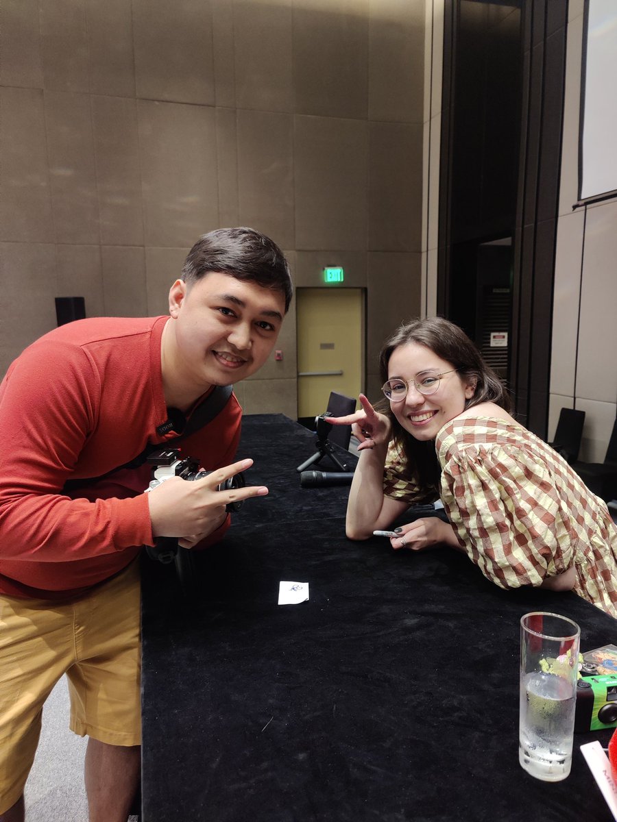 jahniboi's tweet photo. @companiondish I still cant believe it but thanks for your time! I hope you get to go on a vacation around the Philippine islands, Im sure youll find something youll love 🥰 https://t.co/ATiHpTeRU5