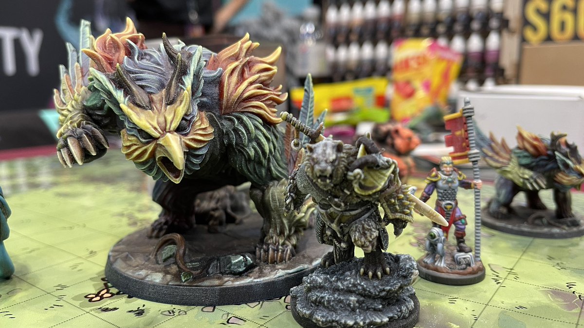 BlackJackLegacy's tweet image. These could literally be game changing! Coloured 3D PRINTED Miniatures from @MyMiniFactory - I’m blown away by the quality.  These are not painted - these come off the 3D printer like this! #3Dprinting