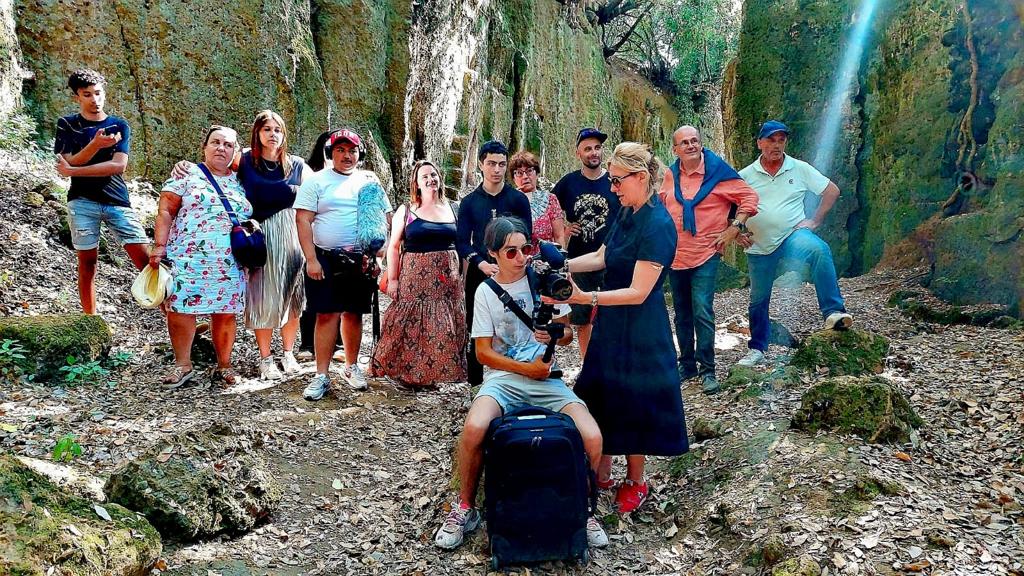 Anne-Solen Gourdon (@gourdonsolen) on Twitter photo Découvrez d'autres chemins pour apprendre de Carole Grigy sur <a href="/FTViaStella/">France 3 Corse</a> : 52 min pour revivre avec humour et délicatesse l'aventure du savoir et les interrogations de nos élèves du LP Jean Nicoli au cours de notre "parcours du patrimoine"... Des portraits lumineux ! Découvrez d'autres chemins pour apprendre de Carole Grigy sur <a href="/FTViaStella/">France 3 Corse</a> : 52 min pour revivre avec humour et délicatesse l'aventure du savoir et les interrogations de nos élèves du LP Jean Nicoli au cours de notre "parcours du patrimoine"... Des portraits lumineux !