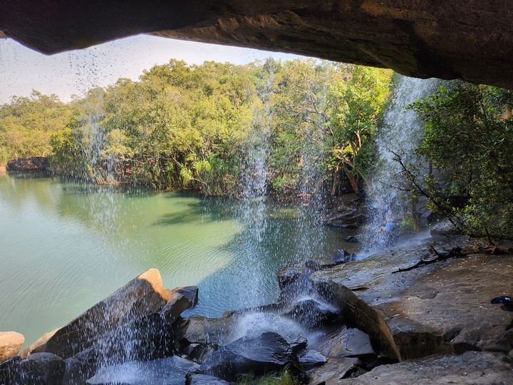Little Mertens Falls, The Kimberley, Western Australia.

Follow us: @SkyRoadTrail

#LittleMertensFalls #TheKimberley #WesternAustralia #WaterfallWonder
#NatureEscapes #ExploreAustralia
#NaturalBeauty #DiscoverTheKimberley
#AdventureAwaits #TravelWesternAustralia