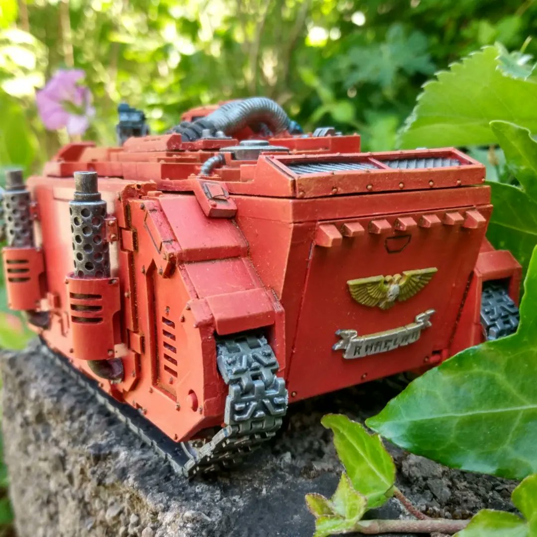 LordJolemai's tweet photo. Vindicator Laser Destroyer (1) and Rhino (2) complete
#WarhammerCommunity #warhammer40k #warhammer30k #ageofdarkness #bloodangels #PaintingWarhammer #IXthLegion https://t.co/ewlkDYcmSe
