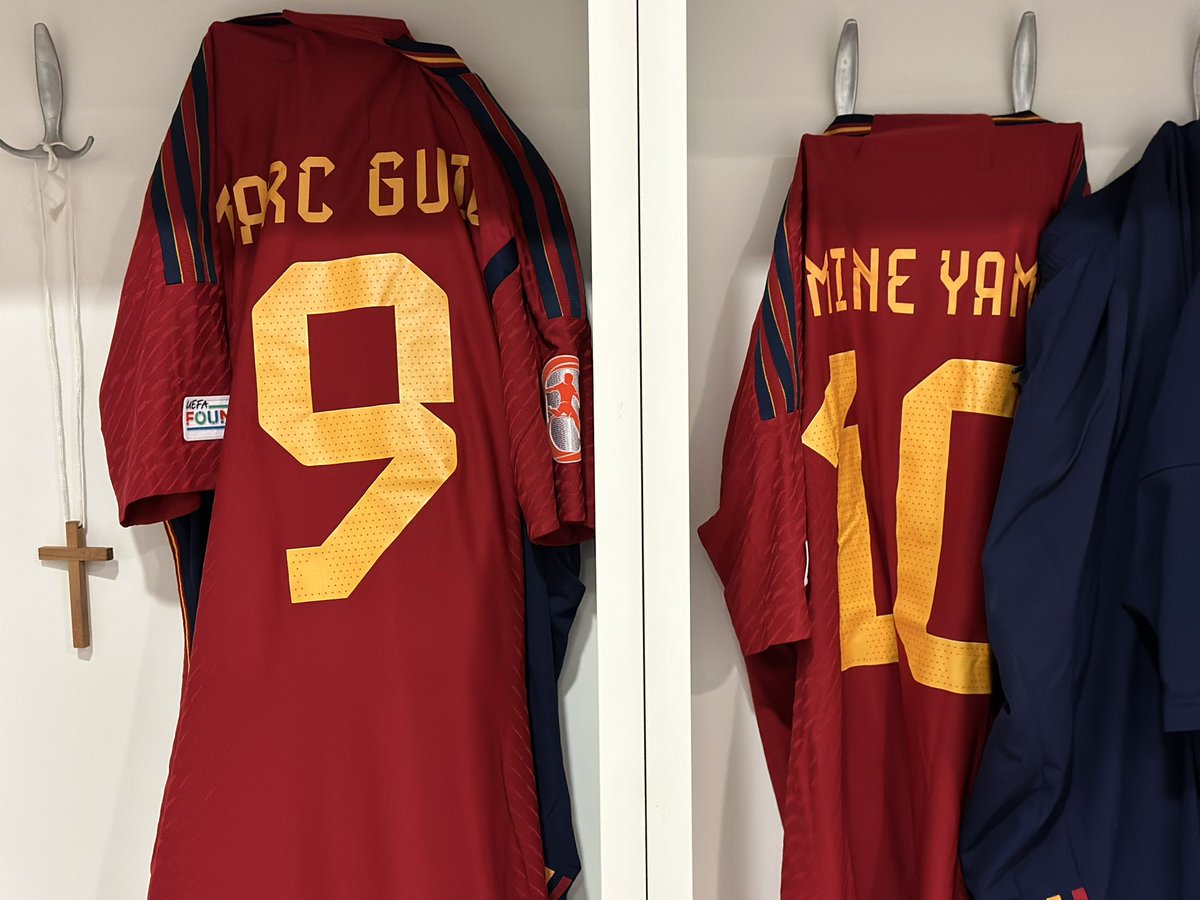 ⚽️💥 Marc Guiu y Lamine Yamal, pichichis del Europeo sub-17.

🇪🇸 Guiu finaliza el torneo (contando las fases de clasificación) como segundo máximo artillero continental.

🔗 futboljuvenil.es/marc-guiu-y-la…

#MarcGuiu #LamineYamal #FCBarcelona #U17EURO
@SEFutbol