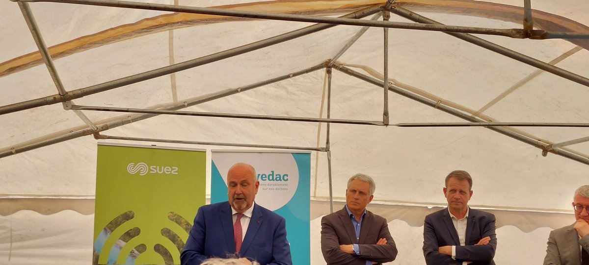 <a href="/paz_olivier/">Paz Olivier</a> en tant que président du #syvedac "ce projet a toujours été porté par 4 valeurs : l'adhésion, la vertu, le respect et l'exemplarité"