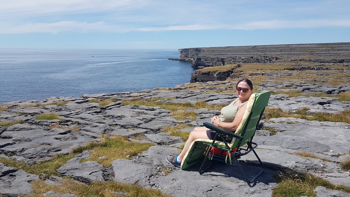 So proud of my mom. Dr Marion Broderick who retired this week after 42 years as the GP for Aran.  Practiced medicine on land, sea and in the air.
Its wasn't a job to her but a vocation. The hardest working person I know.
Time for feet up and bird watching mom. Well done.