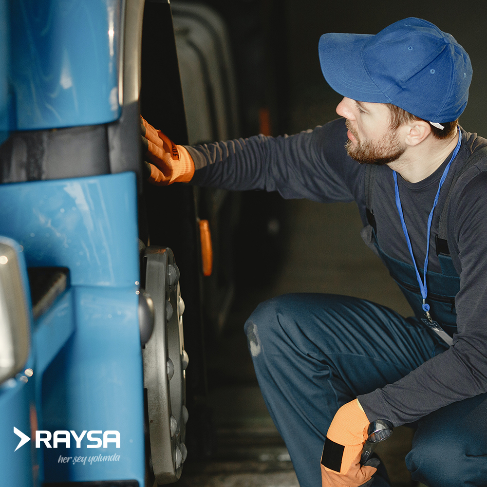 Raysa ile her şey yolunda!
Yola çıkmadan önce tüm kontroller yapılır. Ürünleriniz tam zamanında ve güvenilir bir şekilde size teslim edilir.
#raysa #karayolutaşımacılığı #taşımacılık #evdenevenakliyat #lojistikyönetimi #lojistik